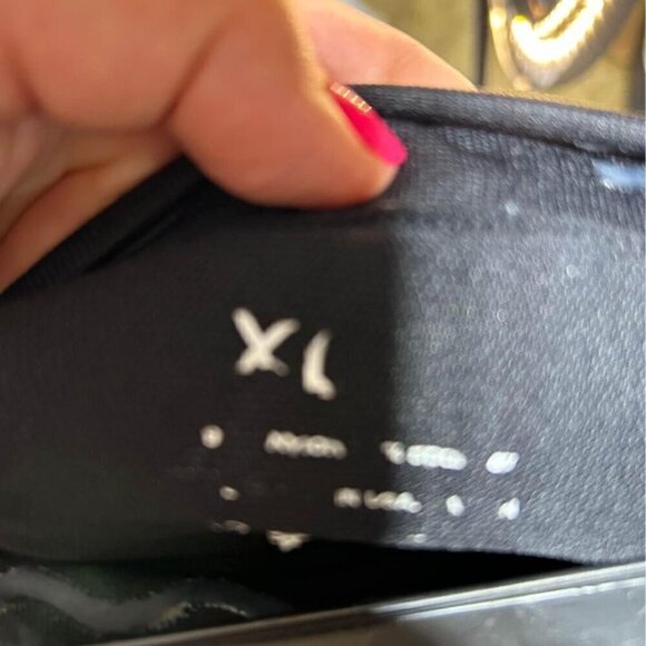 Woman’s maternity shapewear. Size XL. Black leggings. Exceptional quality. - Picture 9 of 10